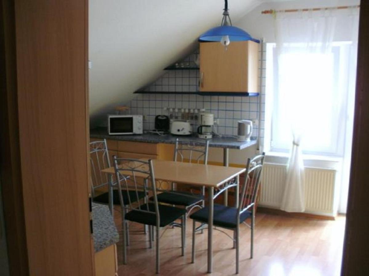 Ferienwohnung Wenz Poppenhausen Ngoại thất bức ảnh