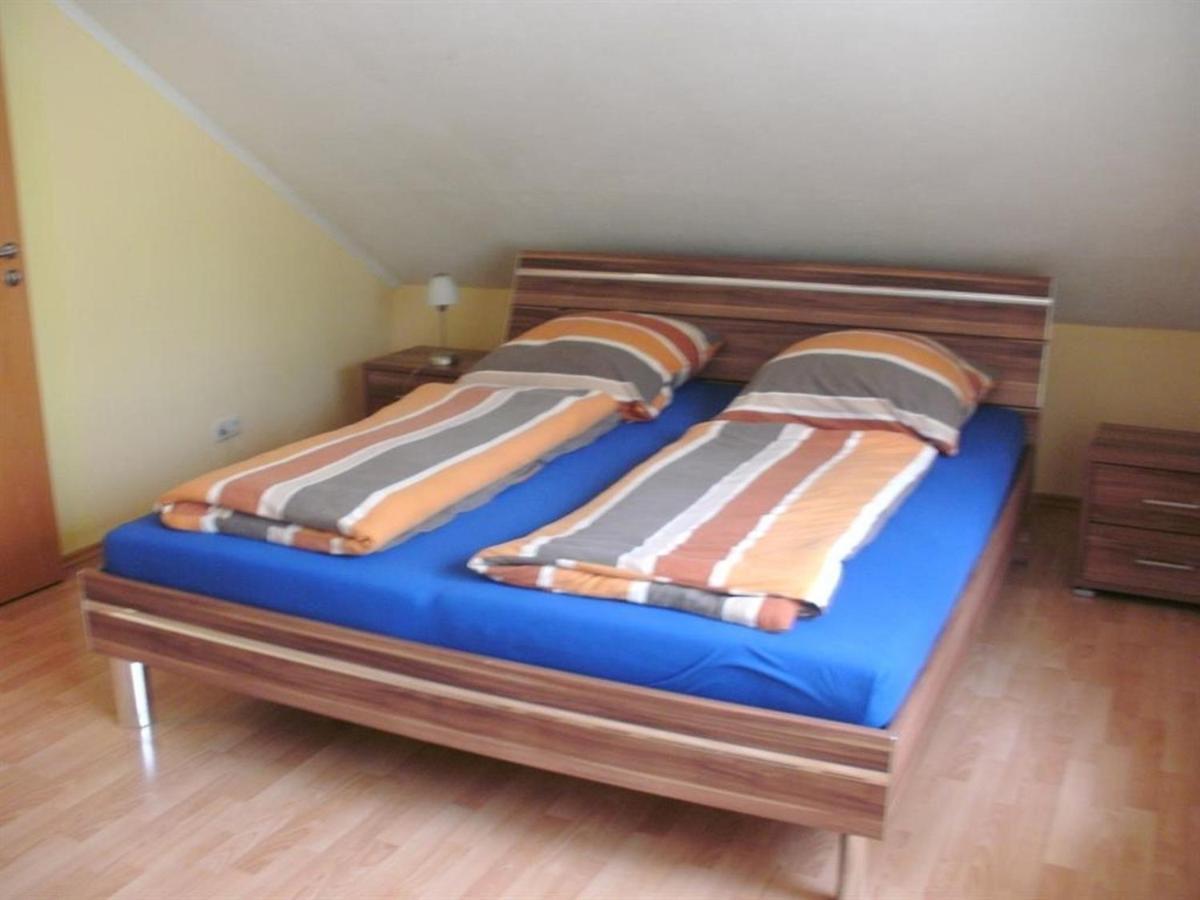 Ferienwohnung Wenz Poppenhausen Ngoại thất bức ảnh